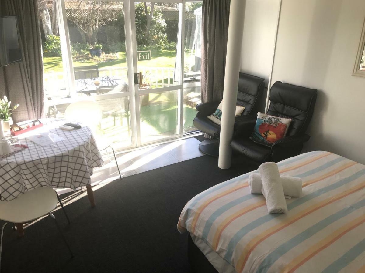 Sandy Feet Accommodation Christchurch Zewnętrze zdjęcie